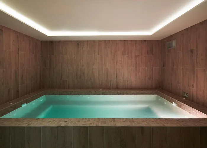 Hotel Les Trois Vallees, A Beaumier Courchevel