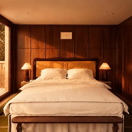 Bourbon Hotel